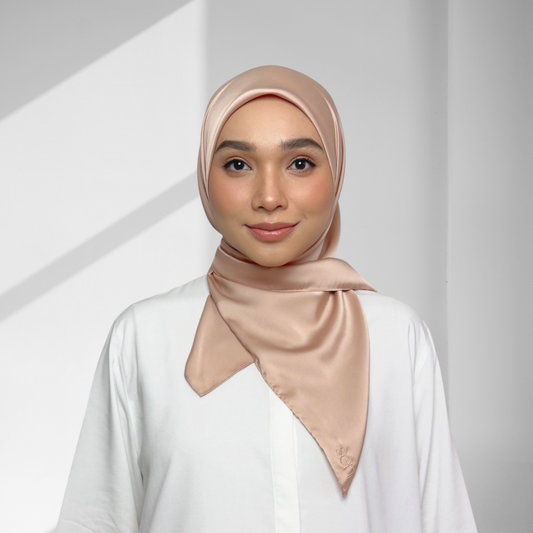 Sand Dune - Signature Silks (Square)