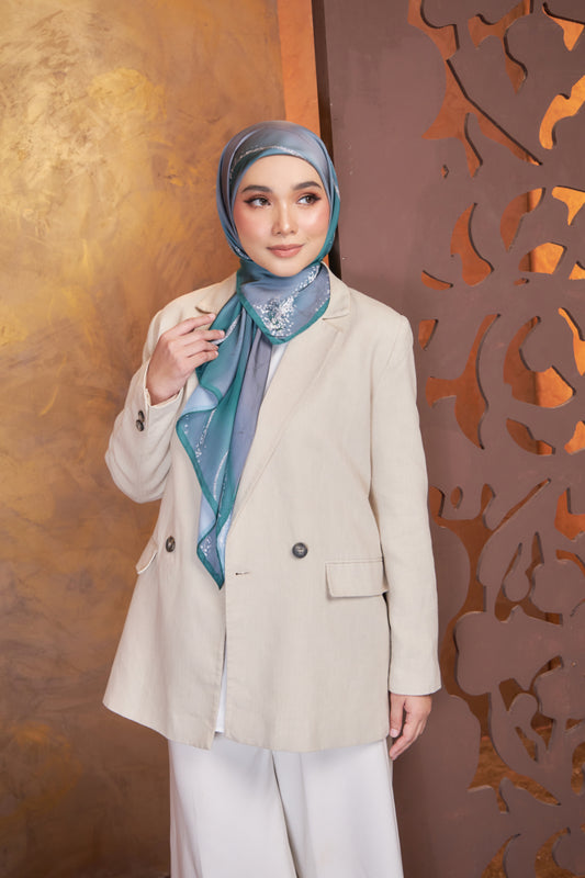 Silver Emerald (square)